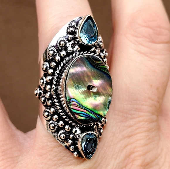 New Abalone Shell & Blue Topaz Silver Ring. - Picture 2 of 16
